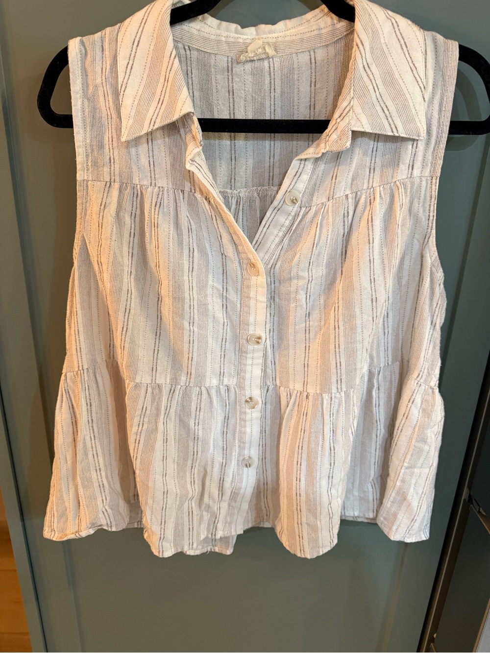 Boutique Sleeveless Striped Button-Front Top - White